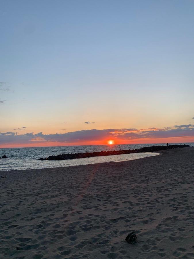 Villa Pisola Fiumicino Airport - Seafront מראה חיצוני תמונה